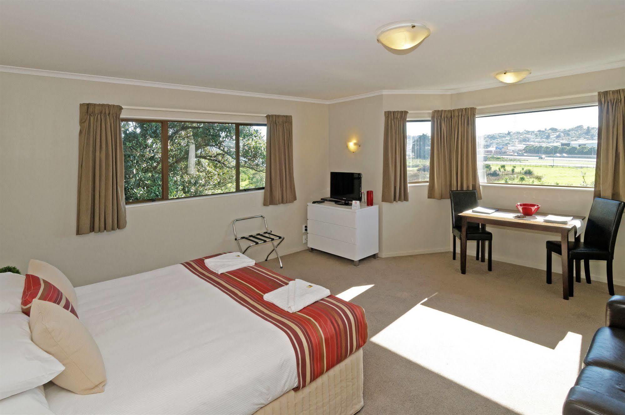 Airport Harbour Motel Auckland Extérieur photo